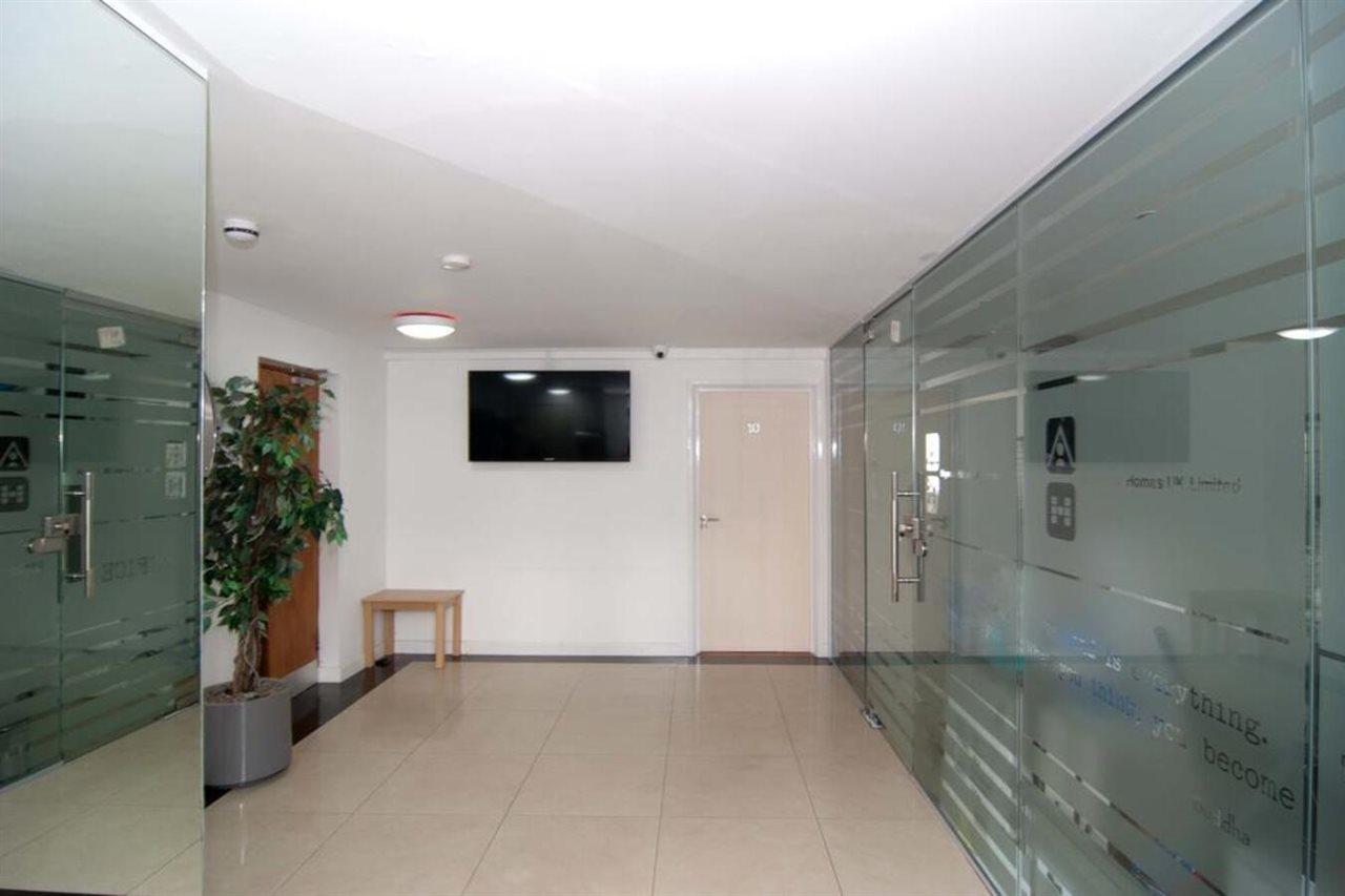 Southampton Apartamentos con servicio Exterior foto