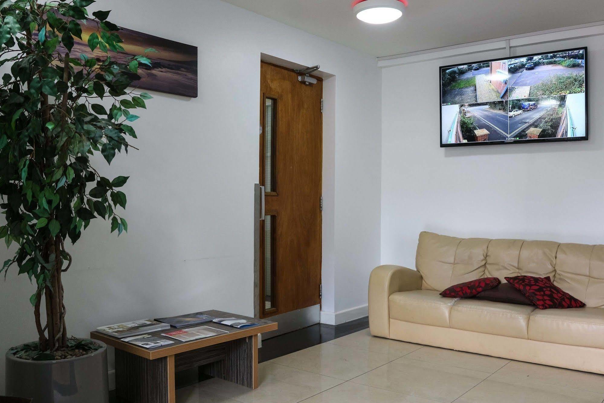 Southampton Apartamentos con servicio Exterior foto